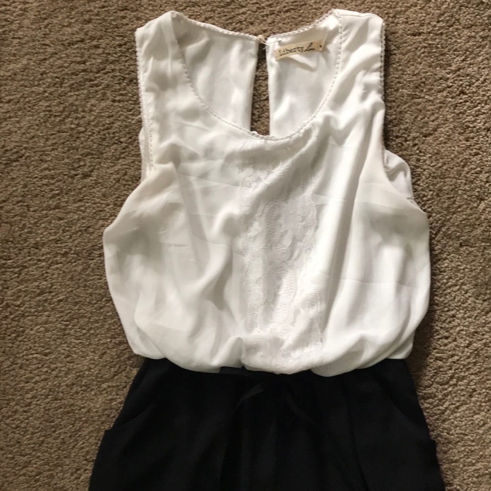 Women’s black and white Jumpsuit